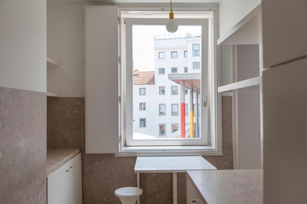 Classy 2Bdr Apartment In Downtown By Lovelystay Lissabon Exterior foto